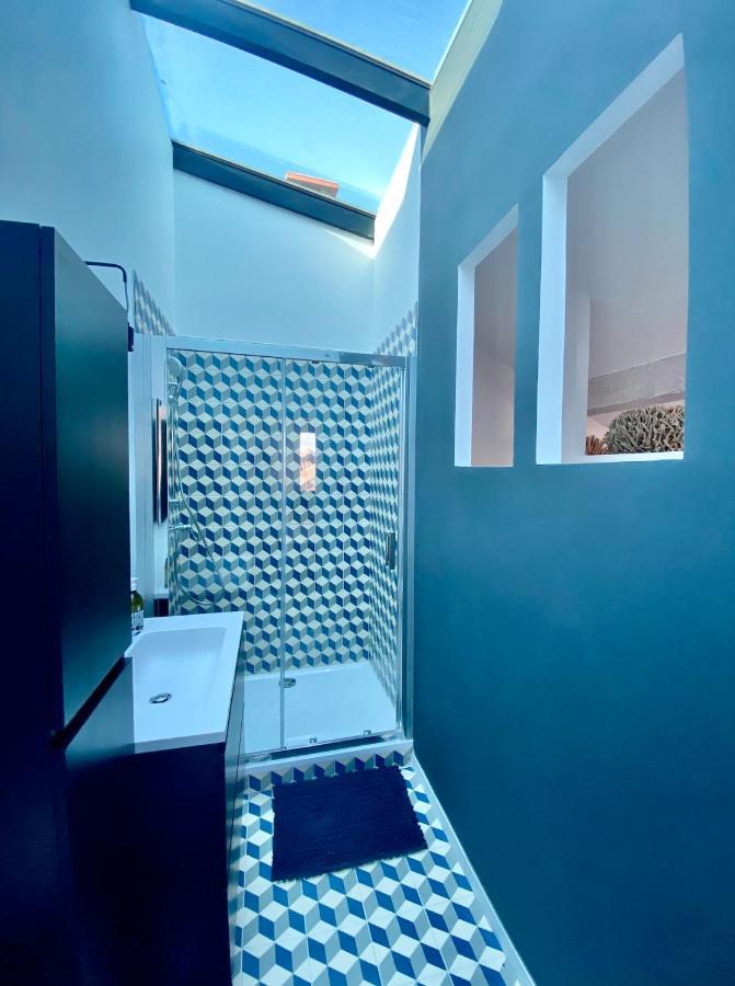 Les Nuits Etoilees, Studio Terrasse Apercu Mer, Tres Lumineux, Ac, 100M Du Port Sanary Exterior foto
